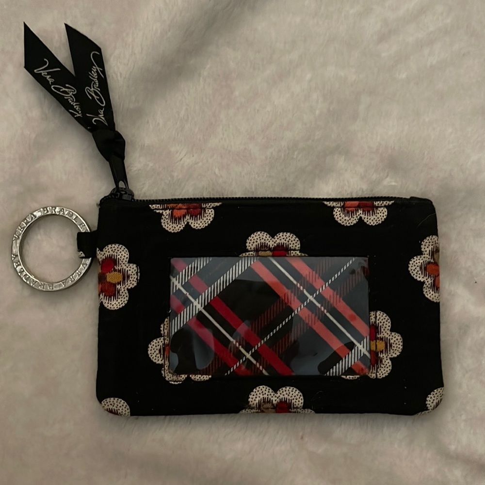 Vera Bradley Id/keychain/coin purse with zipper closure, gently used